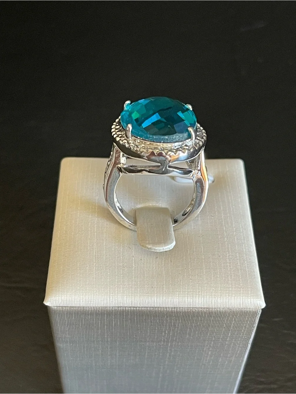 Silver tone Aqua blue ring.
